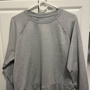 Vuori Long-Sleeve Halo Crew